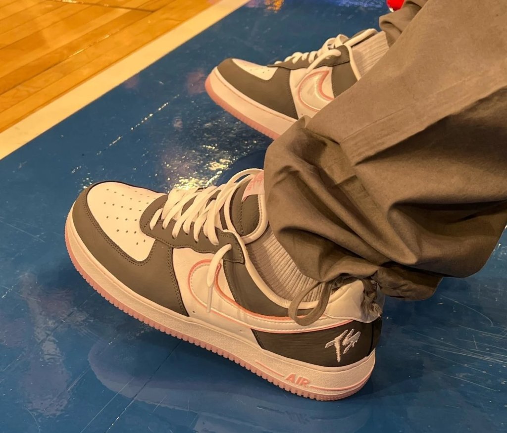 Terror Quad Nike Air Force 1 Sample