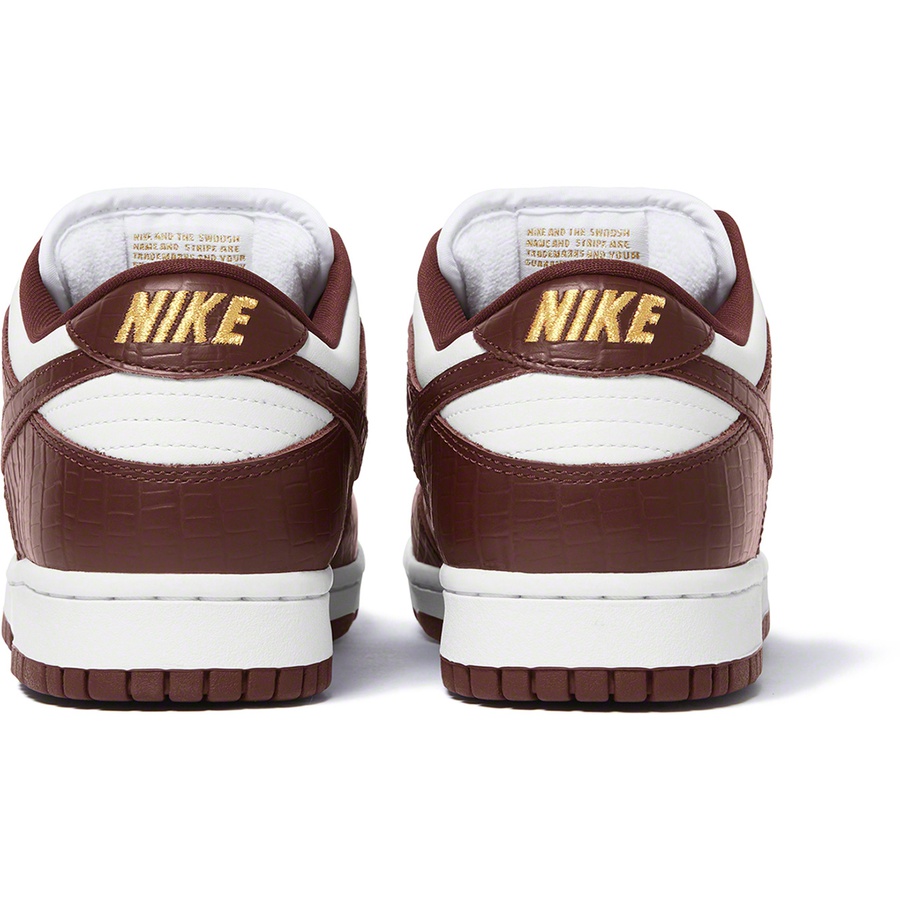 Supreme Supreme Nike SB Dunk Low (SS21) - Brown - $110