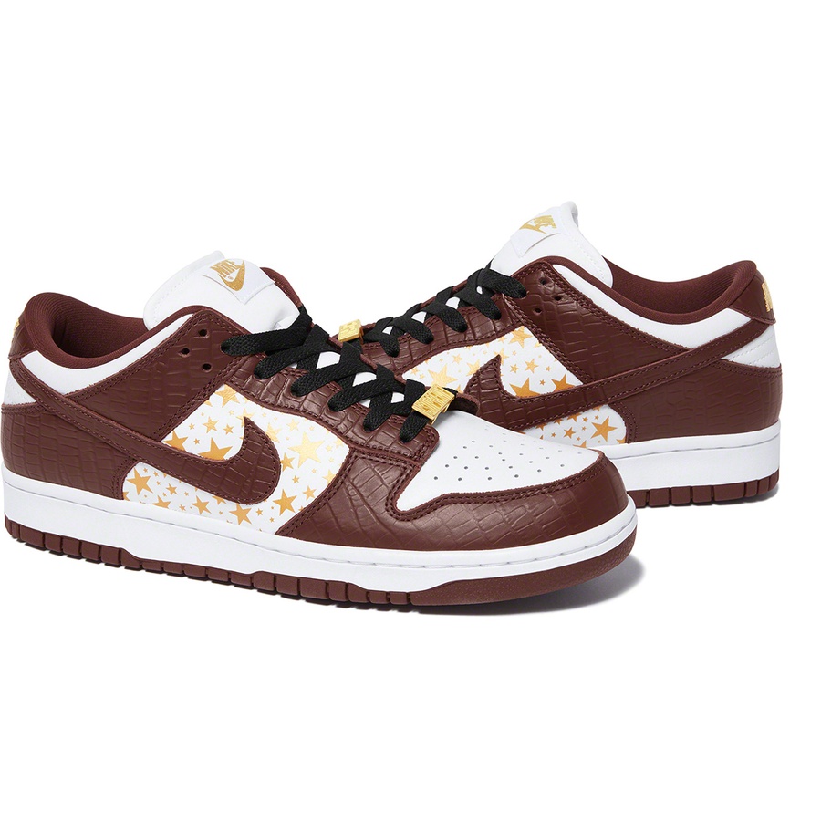 Supreme Supreme Nike SB Dunk Low (SS21) - Brown - $110