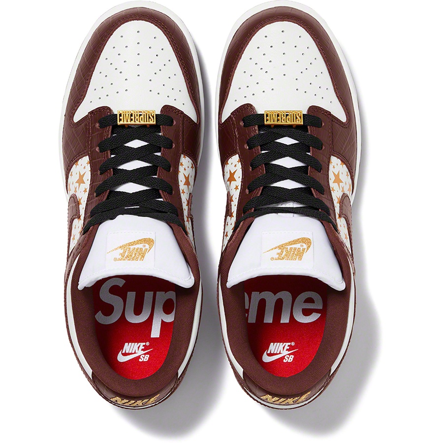 Supreme Supreme Nike SB Dunk Low (SS21) - Brown - $110