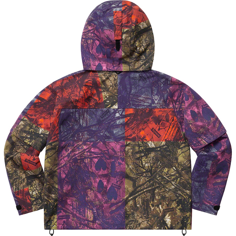 Supreme Supreme SOUTH2 WEST8 River Trek Jacket (SS21) - Camo - $398