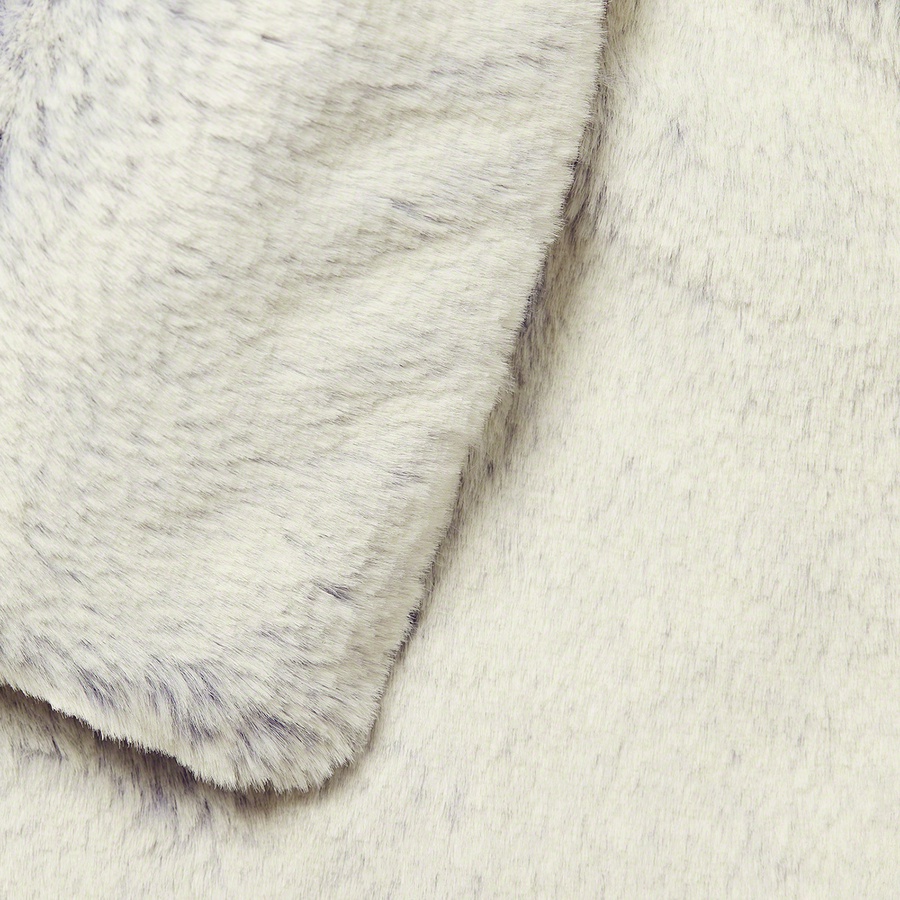 Supreme 2-Tone Faux Fur Shop Coat (FW21) - Lilac - $388