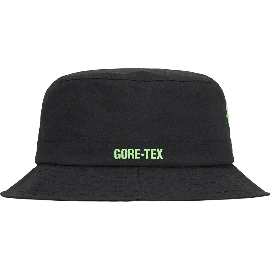 Supreme GORE-TEX Tech Crusher (FW21) - Black - $60