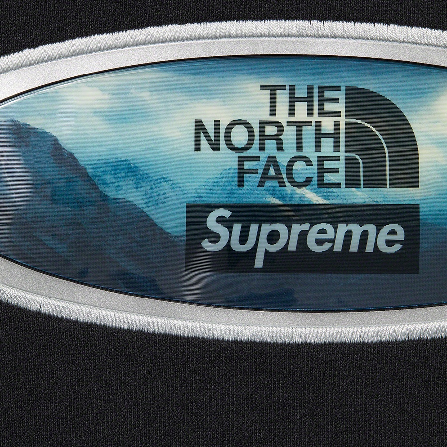 Supreme Supreme The North Face Lenticular Mountains Hooded Sweatshirt (FW21) - Black - $148