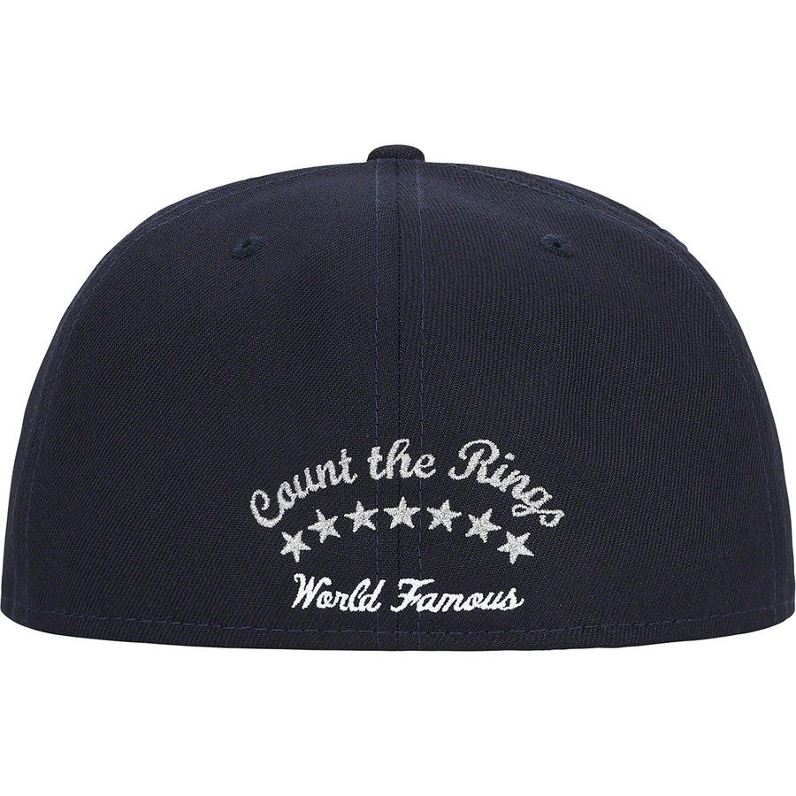 Supreme Undisputed Box Logo New Era (FW21) - Navy - $54