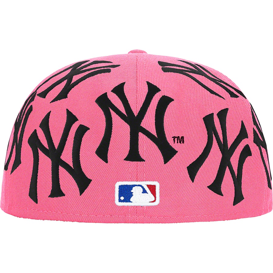 Supreme Supreme New York Yankees™ Box Logo New Era (FW21) - Pink - $68