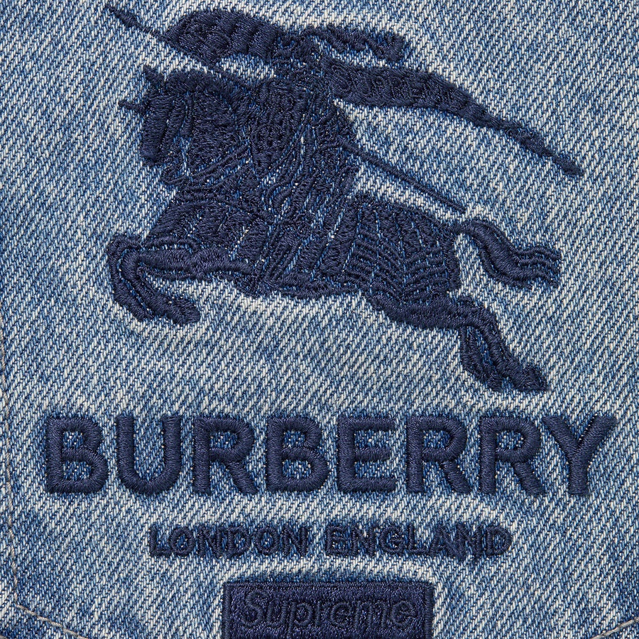 Supreme Supreme Burberry Regular Jean (SS22) - Washed Blue - $198