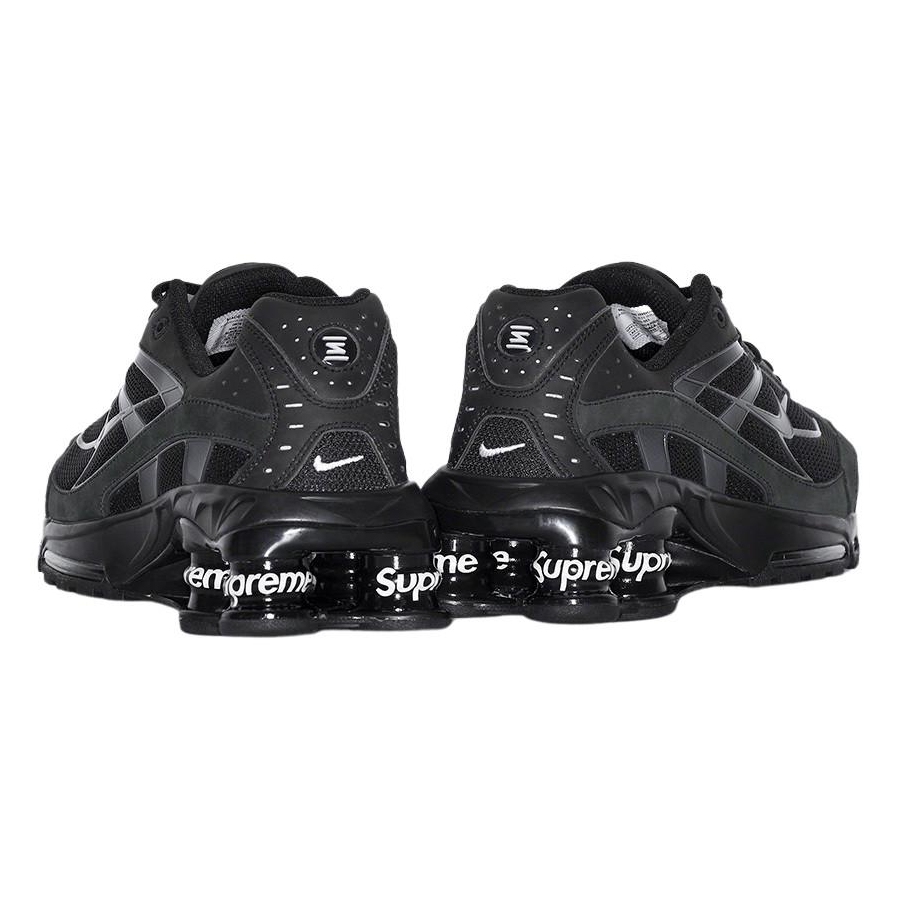 Supreme Supreme Nike Shox Ride 2 (SS22) - $188