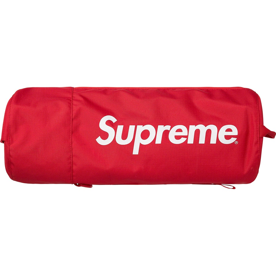 Supreme Supreme Helinox Bench One (SS22) - Red - $378