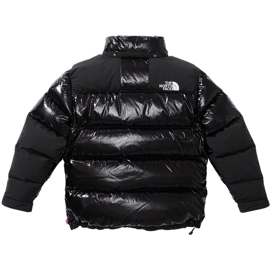 Supreme Supreme The North Face 700-Fill Down Parka (FW22) - $598