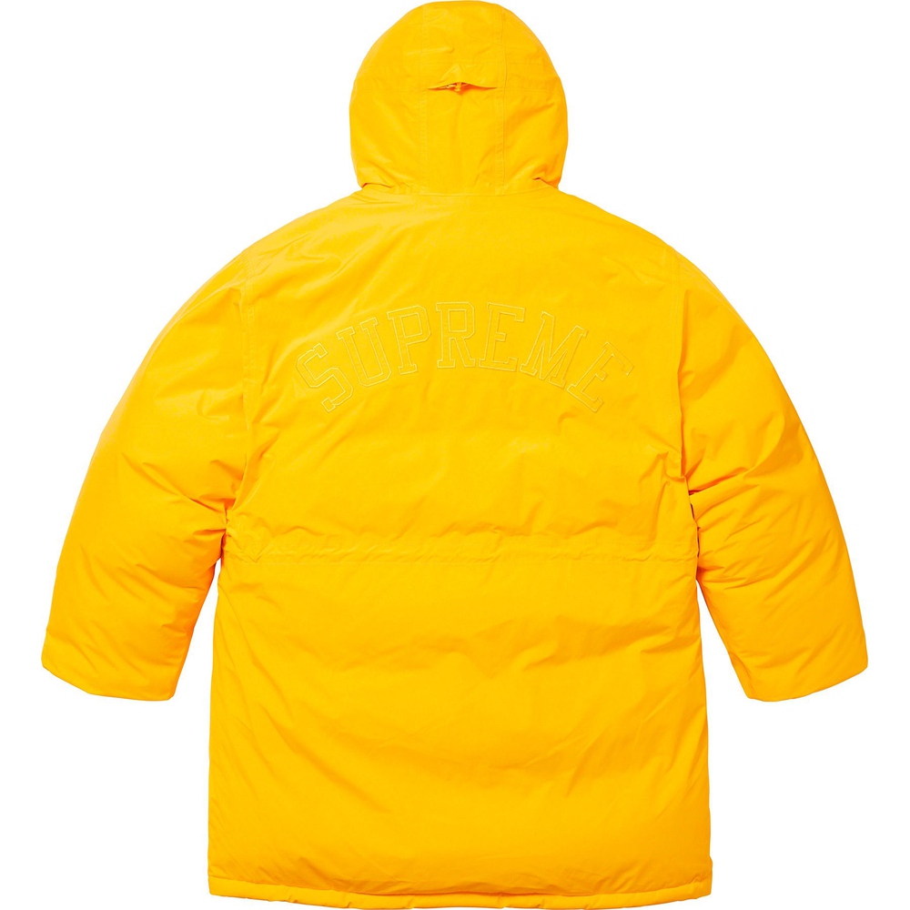 Supreme GORE-TEX 700-Fill Down Clip Parka (FW23) - $798